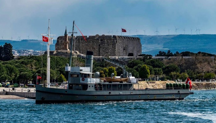 TCG Nusret liman ziyaretlerine başlıyor