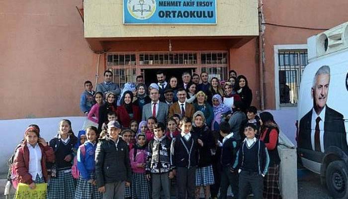 Çanakkaleli AK Kadınlar'dan Iğdır'a gönül köprüsü
