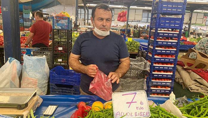 Pazarda fiyatlar ucuz, işler durgun