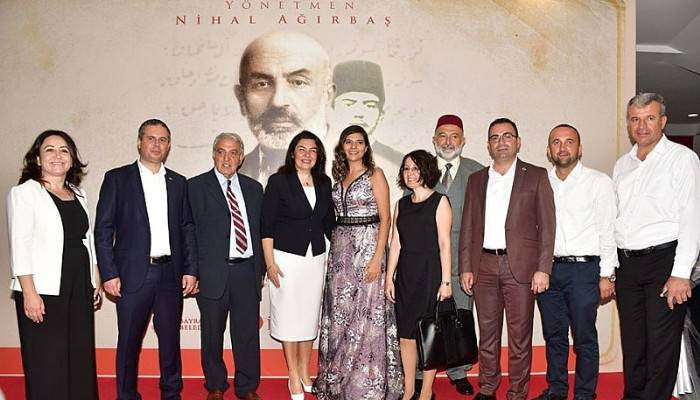 BAŞKAN ERDOĞAN, AKİF BELGESELİNİN GALASINA KATILDI