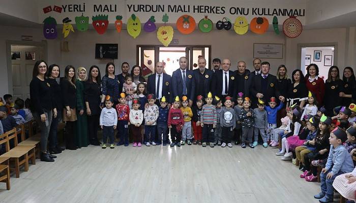 KAYMAKAM CAN, ÖĞRENCİLERİN YERLİ MALI HAFTASI ETKİNLİĞİNE KATILDI