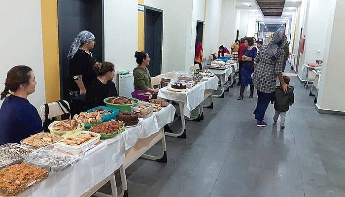 Okul için kermes düzenlendi