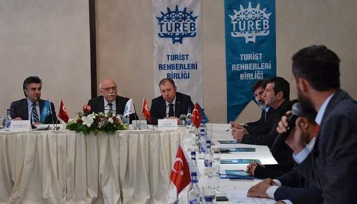 Çanakkaleli Rehberleri sıkıntılarını Bakan Avcı’ya iletti