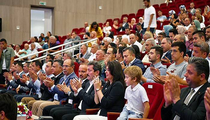 'Akif' belgeselinin ilk gösterimi Çanakkale'de yapıldı