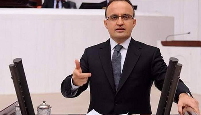CHP bu mücadeleye köstek olacak şekilde davranıyor