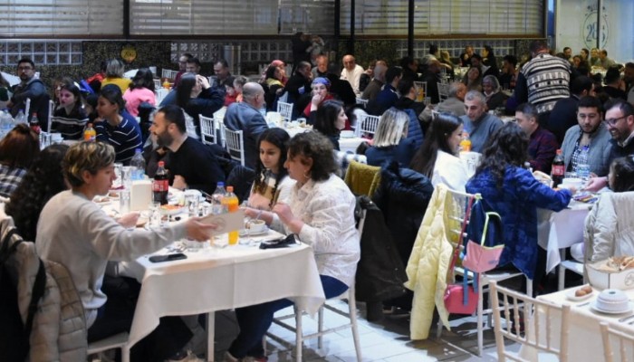 Belediye personeli iftarda buluştu