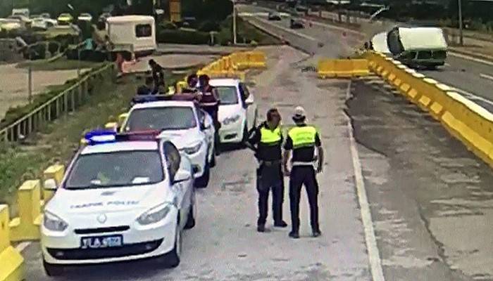 Polis uygulama noktasında kaza (VİDEO)