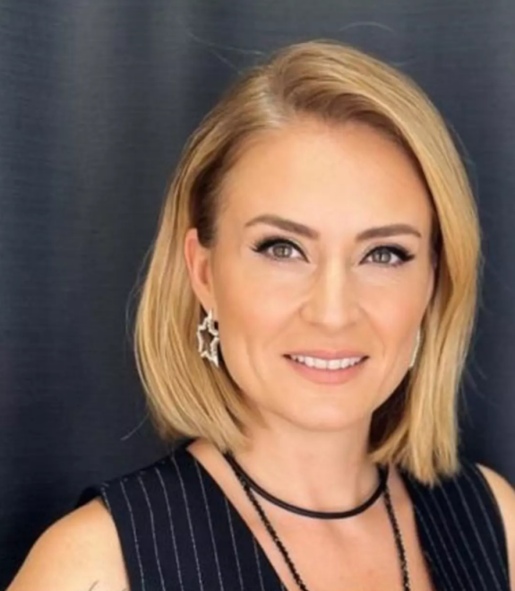 Ceyda Düvenci