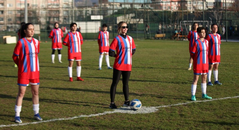 Çanakkale Dardanel Kadın Futbol Takımı
