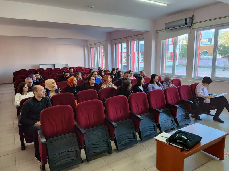Biga'da Öğretmenler Erasmus Plus Eğitimi Aldı