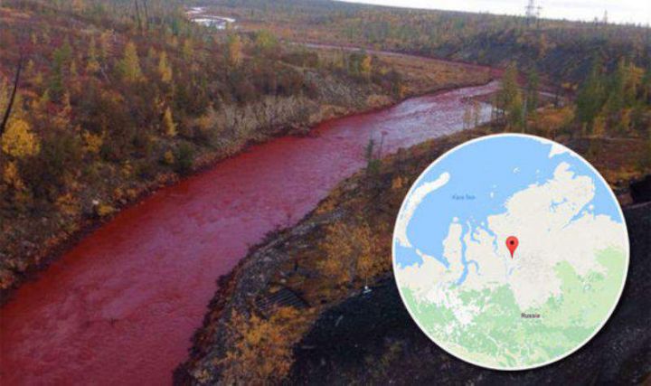Бывает красная река. Кровавая река Далдыкан Норильск. Красная река Далдыкан. Норникель красные реки. Красное озеро Норильск.