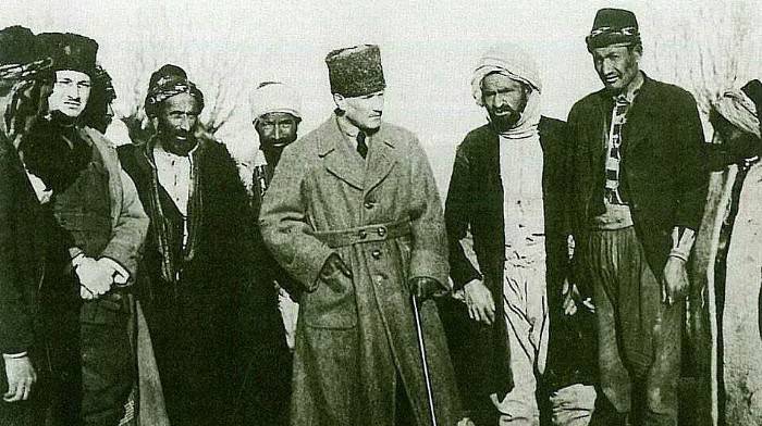 Atatürk'ün 78.ölüm yıl dönümünde ilk kez ortaya çıkan fotoğraflar