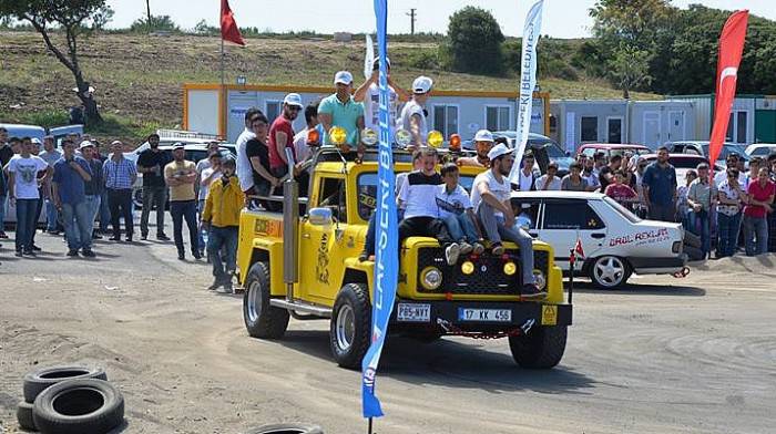 Lapseki’de Tuning Heyacanı