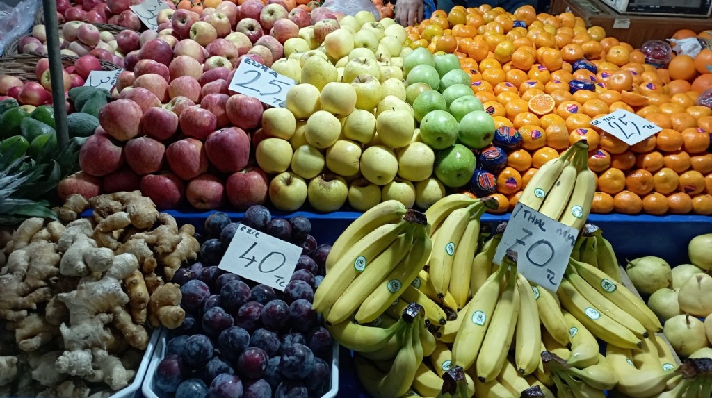 Çarşamba Pazarında Son Durum: Sebze Meyve Fiyatları Ne Kadar?