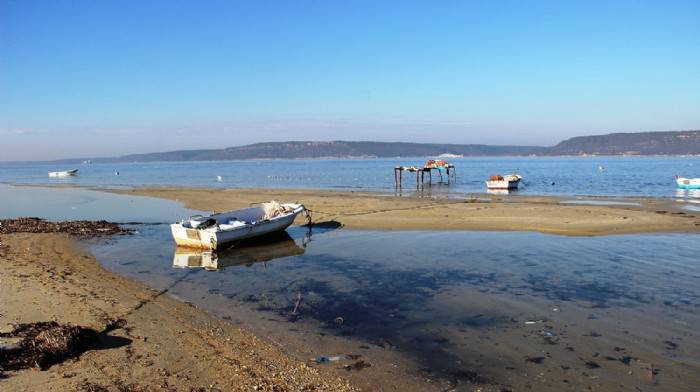 Deniz 20 metre çekildi! Ortaya bu görüntüler çıktı