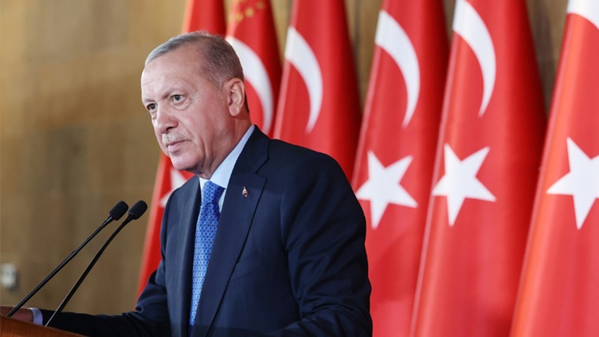 “Bölgemizdeki sıcak çatışmalara, küresel ekonomideki belirsizliklere rağmen ekonomi programımızın meyvelerini birçok alanda topluyoruz”