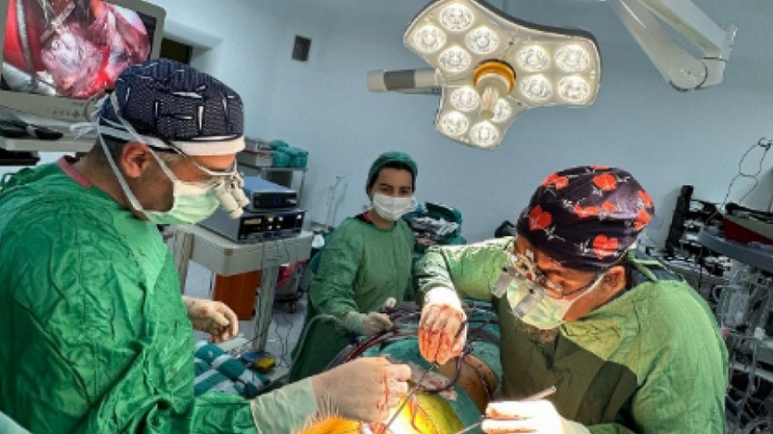 Böyle bir ameliyat Çanakkale’de ilk kez yapıldı