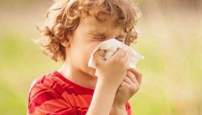 'Alerjik çocuklarda aşı ihmal edilmemeli'
