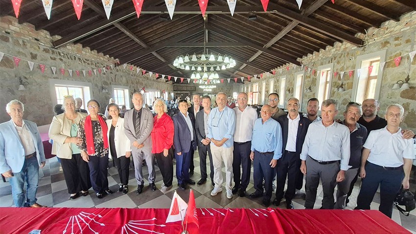 CHP Eceabat İlçe Kongresi coşkuyla gerçekleşti