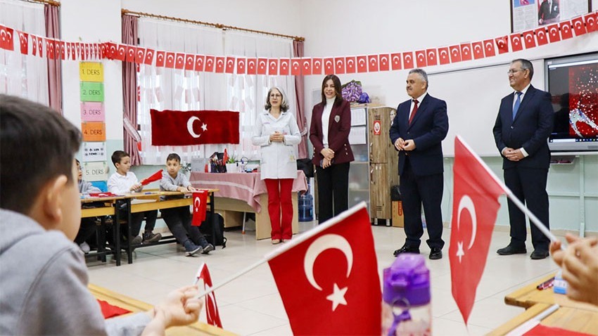 İkinci Dönemin İlk Ziyareti Umurbey’e