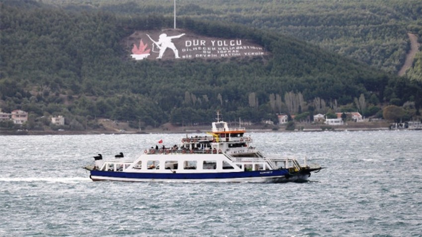 Eceabat Belediyesinden Öğrencilere Ücretsiz Feribot Desteği