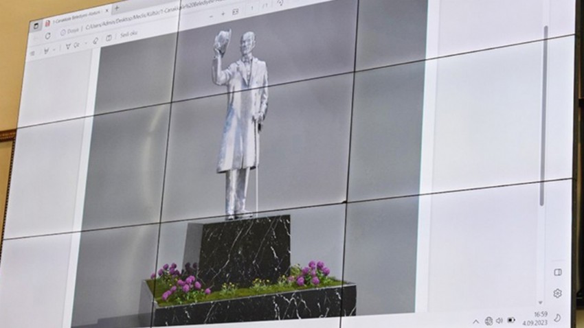   Çanakkale Belediyesi önünde Atatürk heykeli yer alacak 