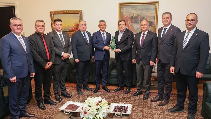 CHP Çanakkale delegeleri Ankara’da Meclis Grup Toplantısına Katıldı