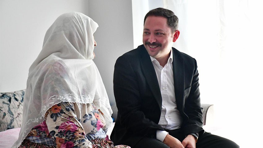 Şehit Annesine Anlamlı Ziyaret