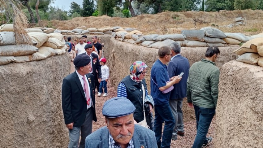 Şehit Aileleri ve Gaziler, Çanakkale'de Tarihi Bir Yolculuk Yaptı