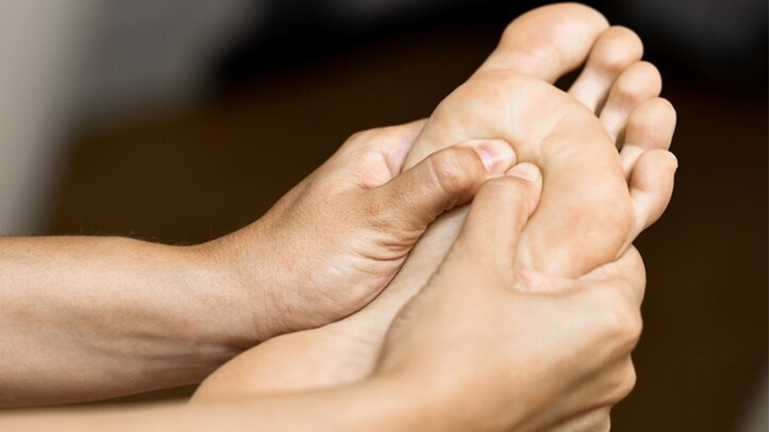 Ayak Ağrıları Hangi Hastalığın Belirtisidir?