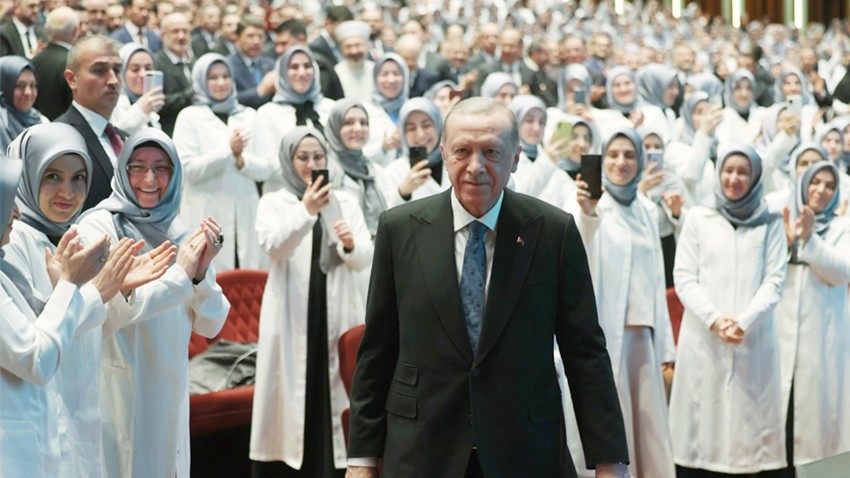 Cumhurbaşkanı Erdoğan, Diyanet Akademisi Başkanlığı Mezuniyet Merasimi’ne katıldı