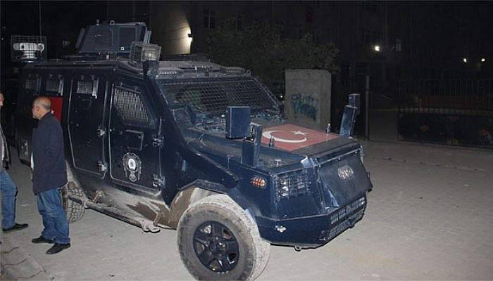 Batman’da okula ses bombası atıldı