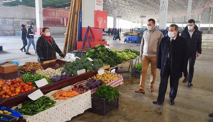 Kaymakam Gürdal Pazarda Koronavirüs Önlemlerini Denetledi