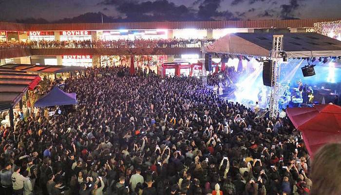 Can Bonamo Çanakkalelileri Coşturdu