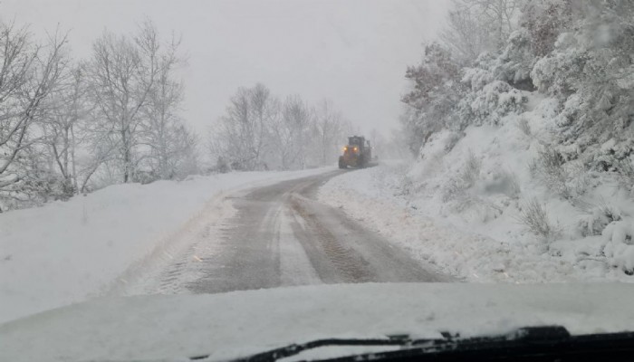 Çan’da Kar Açma Çalışmaları Hızla Devam Etti