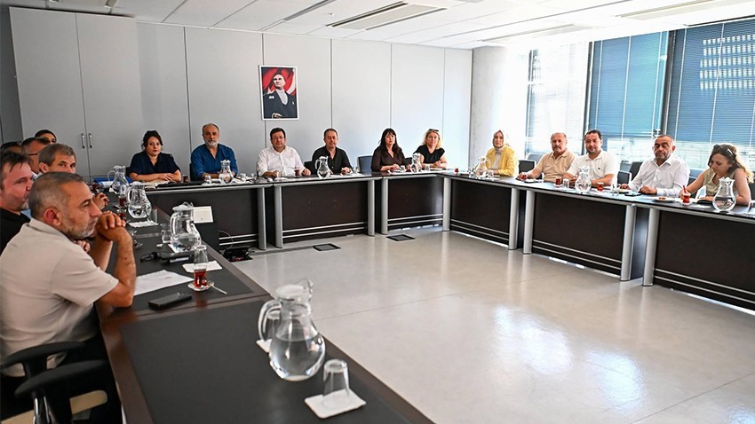 Esnaf ve Sanatkârlar Zirvesi’nde Ortak Çözüm Vurgusu