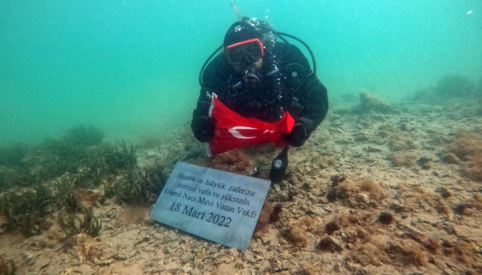 Çanakkale Boğazı'nda, Nusret Mayın Gemisi için anı dalışı 