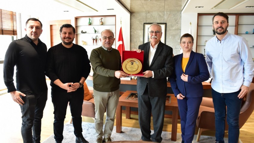 Çanakkale Belediyespor Kulübü Yönetimi, Başkan Ülgür Gökhan’a Destekleri İçin Teşekkür Etti