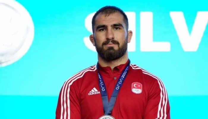 Feyzullah Aktürk Akdeniz Oyunlarında Gümüş Madalya Aldı