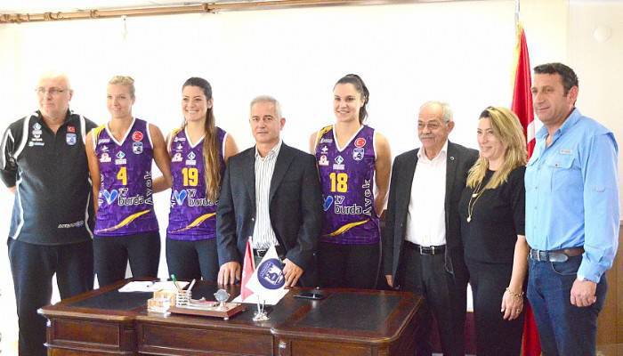 Belediyespor Kadrosunu Yabancı  Milli Oyuncular İle Güçlendirdi 