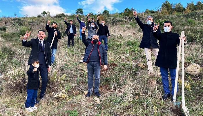 Ülkücüler, Alparslan Türkeş anısına fidan dikti