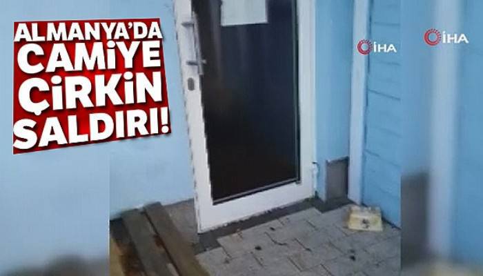 Köln'de camiye çirkin saldırı