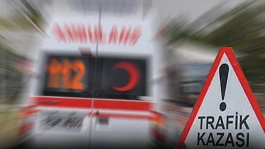 İşçileri taşıyan otobüs kaza yaptı: 5 yaralı