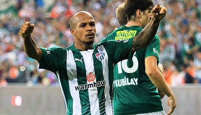 Del Valle: ‘Bursaspor'da kalmayı çok istiyorum’