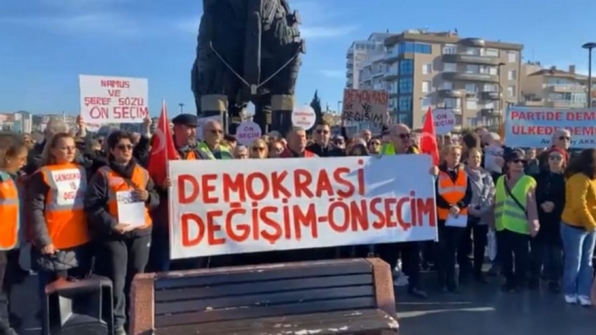 Çanakkale'de Demokrasiye Vurgu: Mutluay, Ankara Yolunda Değişim İçin Yürüyor!
