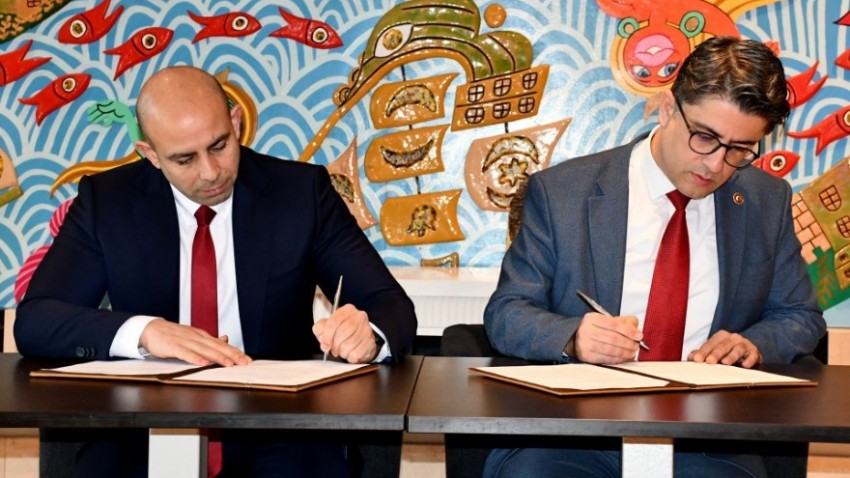 ÇOMÜ ve Kolin Hotel Arasında İş Birliği Protokolü İmzalandı