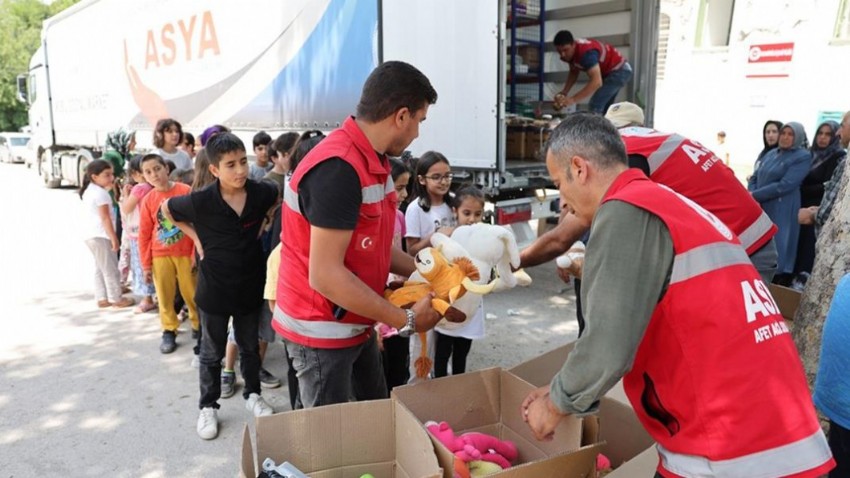 Mobil Sosyal Market TIR’ı Kahramanmaraş’ta 60 Bini Aşkın Kişiye Ulaştı