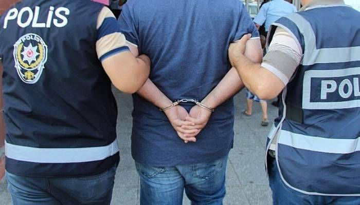 5 askeri personel gözaltına alındı