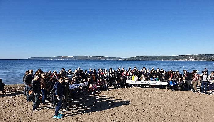  Bahçeşehir Koleji Türkiye’nin en büyük kıyı temizleme hareketini gerçekleştirdi