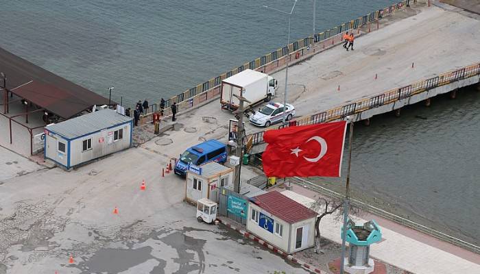 Çanakkale’de havadan trafik denetimleri